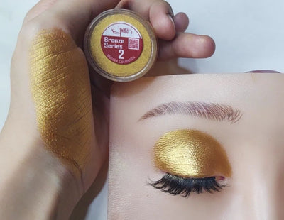 Opera Bronze Highly Pigmented Long-lasting  Eyeshadow