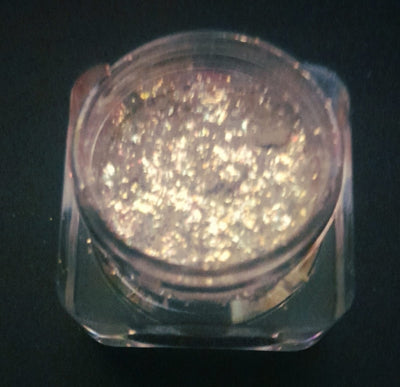 Opera Iridescent Flakes Highlighter (Golden)